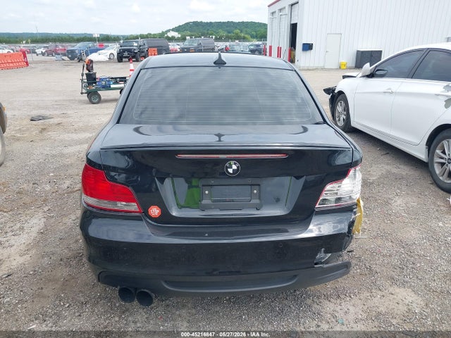 45216847 :رقم المزاد ، WBAUC735X8VF24392 vin ، 2008 Bmw 135i مزاد بيع