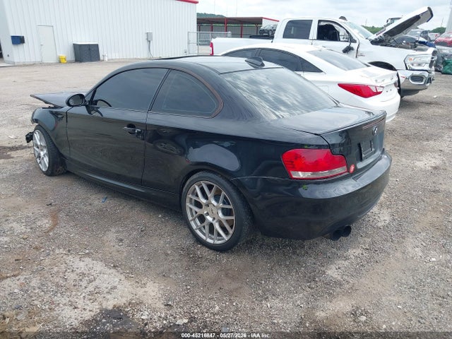 45216847 :رقم المزاد ، WBAUC735X8VF24392 vin ، 2008 Bmw 135i مزاد بيع