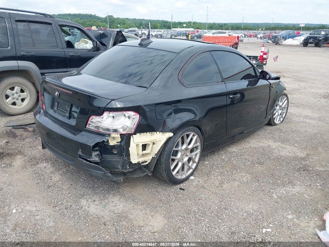 45216847 :رقم المزاد ، WBAUC735X8VF24392 vin ، 2008 Bmw 135i مزاد بيع