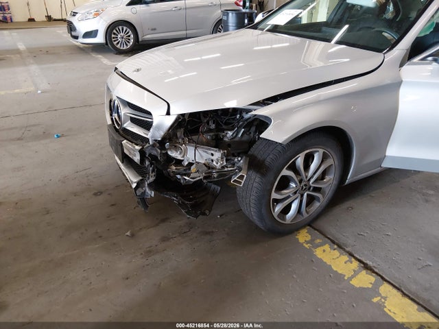 55SWF4JB1JU245116 Mercedes-Benz C 300