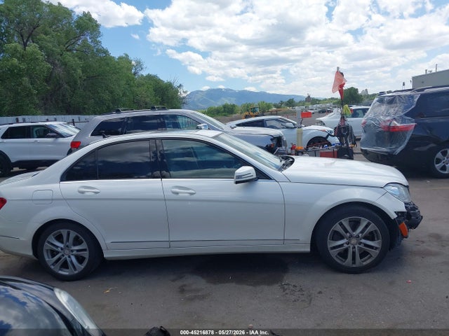 Aukcja sprzedaży 2013 Mercedes-benz C 300 Luxury 4matic, vin: WDDGF8AB1DF952896, numer aukcji: 45216878