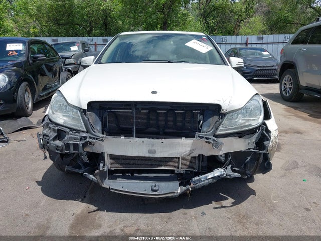 Aukcja sprzedaży 2013 Mercedes-benz C 300 Luxury 4matic, vin: WDDGF8AB1DF952896, numer aukcji: 45216878