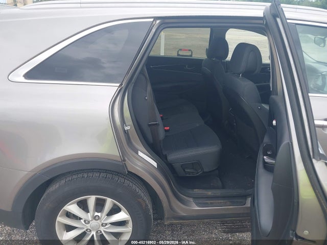 2016 Kia Sorento 3.3l Lx მანქანა იყიდება აუქციონზე, vin: 5XYPGDA55GG177000, აუქციონის ნომერი: 45216902