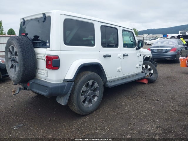 1C4HJXEG9JW124734 Jeep Wrangler Unlimited Sahara