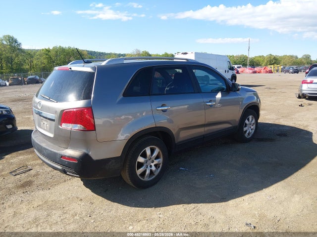 2011 Kia Sorento Lx მანქანა იყიდება აუქციონზე, vin: 5XYKTCA17BG147776, აუქციონის ნომერი: 45216983