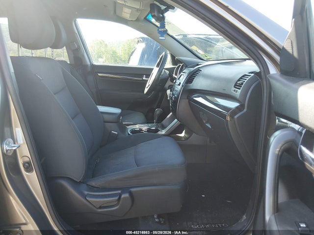 2011 Kia Sorento Lx მანქანა იყიდება აუქციონზე, vin: 5XYKTCA17BG147776, აუქციონის ნომერი: 45216983