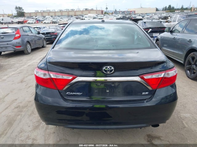4T1BF1FK4GU241743 Toyota CAMRY SE