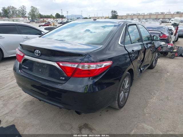 4T1BF1FK4GU241743 Toyota CAMRY SE