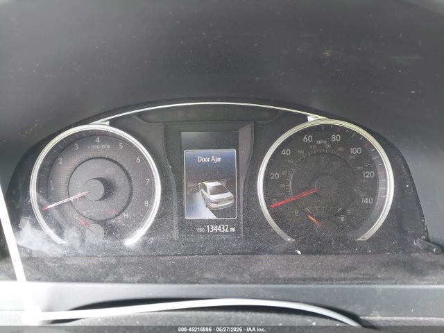 4T1BF1FK4GU241743 Toyota CAMRY SE