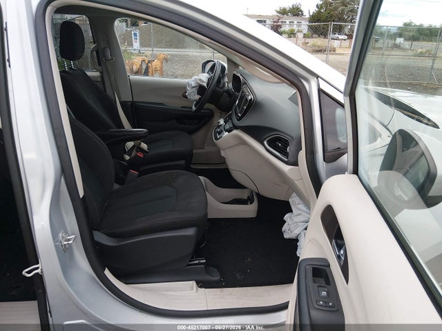 2023 Chrysler Voyager Lx მანქანა იყიდება აუქციონზე, vin: 2C4RC1CG2PR550023, აუქციონის ნომერი: 45217007
