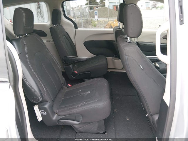 45217007 :رقم المزاد ، 2C4RC1CG2PR550023 vin ، 2023 Chrysler Voyager Lx مزاد بيع