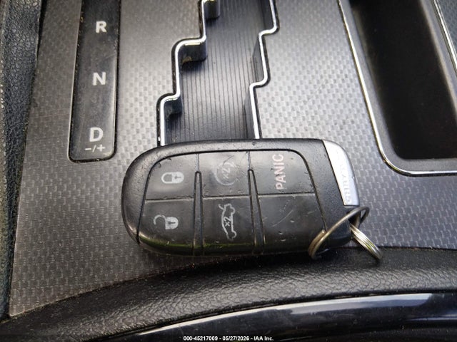 2013 Chrysler 300 300s მანქანა იყიდება აუქციონზე, vin: 2C3CCAGT8DH744011, აუქციონის ნომერი: 45217009