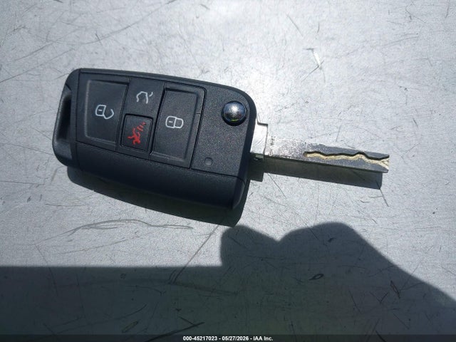 3VW5W7BU7TM004784 Volkswagen JETTA S