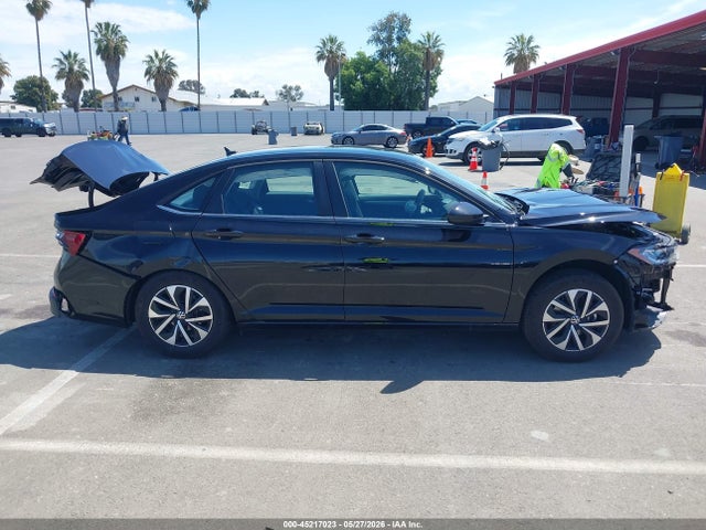 3VW5W7BU7TM004784 Volkswagen JETTA S