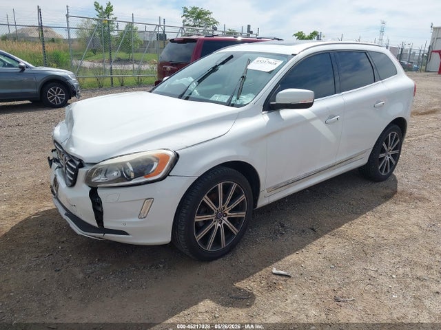 2015 Volvo Xc60 T5 Platinum მანქანა იყიდება აუქციონზე, vin: YV440MDM3F2698149, აუქციონის ნომერი: 45217028