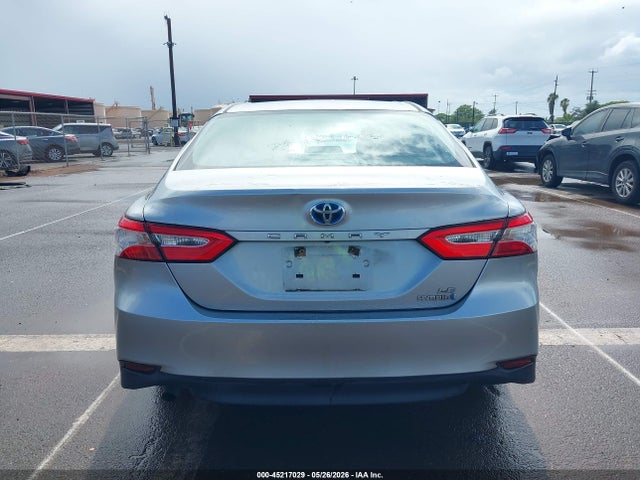 45217029 :رقم المزاد ، 4T1C31AK7LU518142 vin ، 2020 Toyota Camry Le Hybrid مزاد بيع
