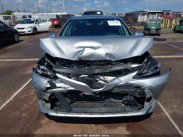 45217029 :رقم المزاد ، 4T1C31AK7LU518142 vin ، 2020 Toyota Camry Le Hybrid مزاد بيع