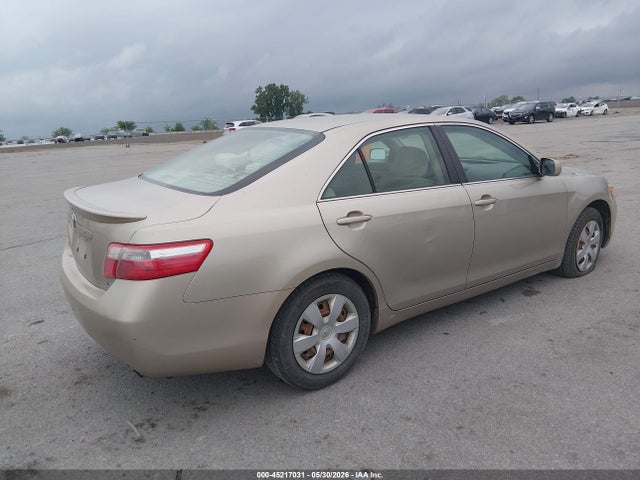 45217031 :رقم المزاد ، 4T1BE46K47U177546 vin ، 2007 Toyota Camry Le مزاد بيع