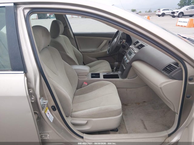 45217031 :رقم المزاد ، 4T1BE46K47U177546 vin ، 2007 Toyota Camry Le مزاد بيع