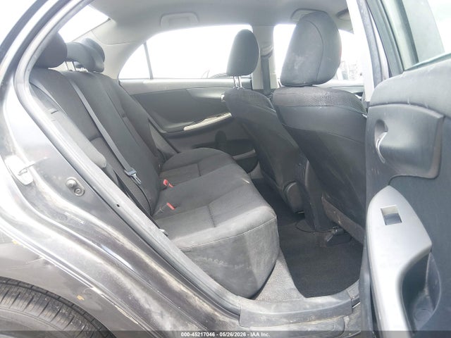 45217046 :رقم المزاد ، 2T1BU4EE3BC645727 vin ، 2011 Toyota Corolla S مزاد بيع