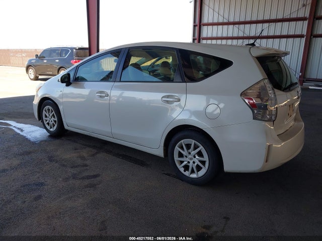 Продаж на аукціоні авто 2013 Toyota Prius V Three, vin: JTDZN3EUXD3229733, номер лоту: 45217052