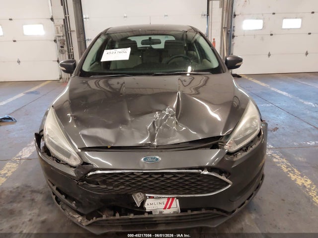 2015 Ford Focus Se მანქანა იყიდება აუქციონზე, vin: 1FADP3K27FL269316, აუქციონის ნომერი: 45217056