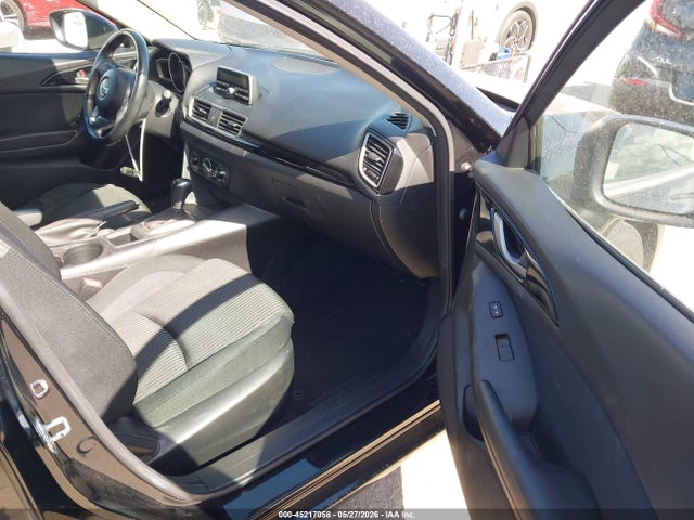 Продажа на аукционе авто 2014 Mazda Mazda3 I Touring, vin: JM1BM1V73E1140909, номер лота: 45217058