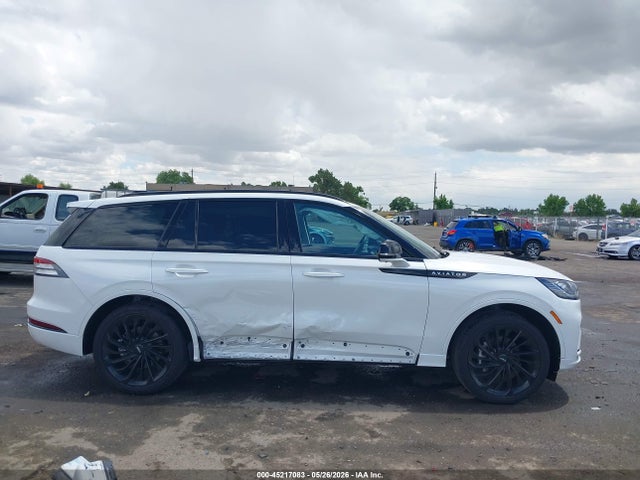 Lincoln Aviator Reserve 2025 5LM5J7XC0SGL19512 Image 13