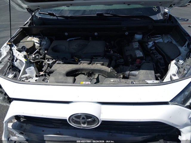 2020 Toyota Rav4 Le მანქანა იყიდება აუქციონზე, vin: JTMF1RFV2LD049745, აუქციონის ნომერი: 45217091