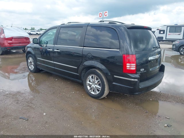 2010 Chrysler Town & Country New Limited მანქანა იყიდება აუქციონზე, vin: 2A4RR7DX2AR422642, აუქციონის ნომერი: 45217108