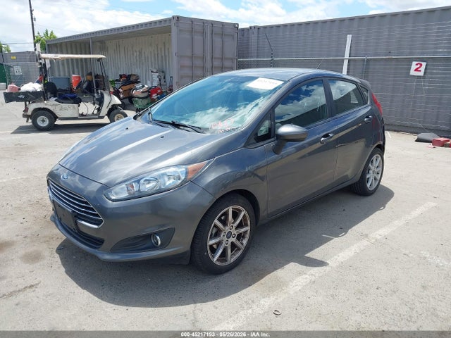 Ford FIESTA SE 2019 3FADP4EJ4KM143075 Image 2