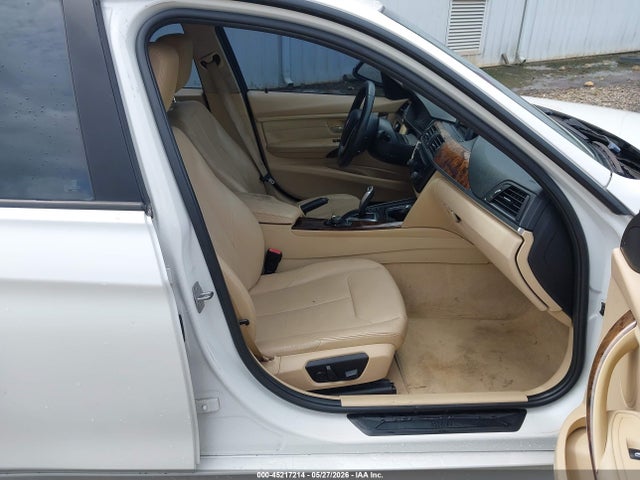 2014 Bmw 328i მანქანა იყიდება აუქციონზე, vin: WBA3A5G53ENP31568, აუქციონის ნომერი: 45217214