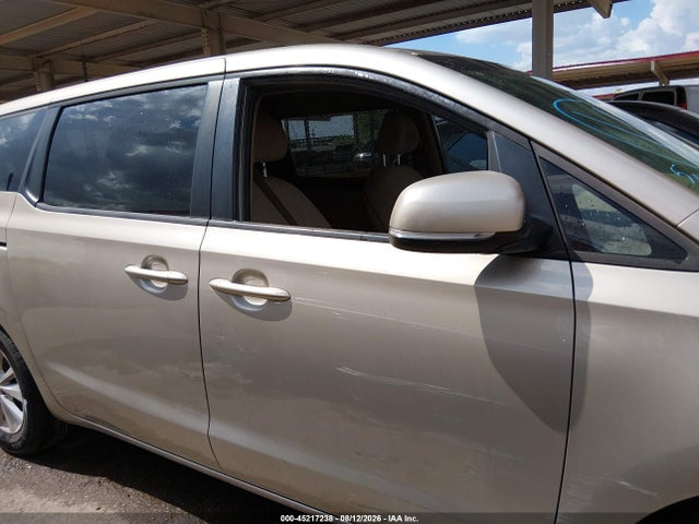 KIA SEDONA LX 2017 KNDMB5C14H6227987 Image 13