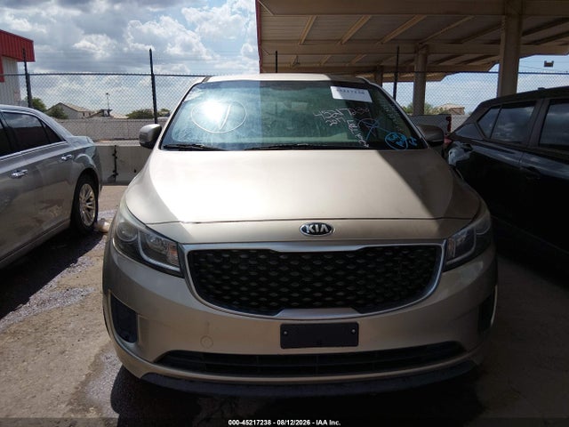 KIA SEDONA LX 2017 KNDMB5C14H6227987 Image 6
