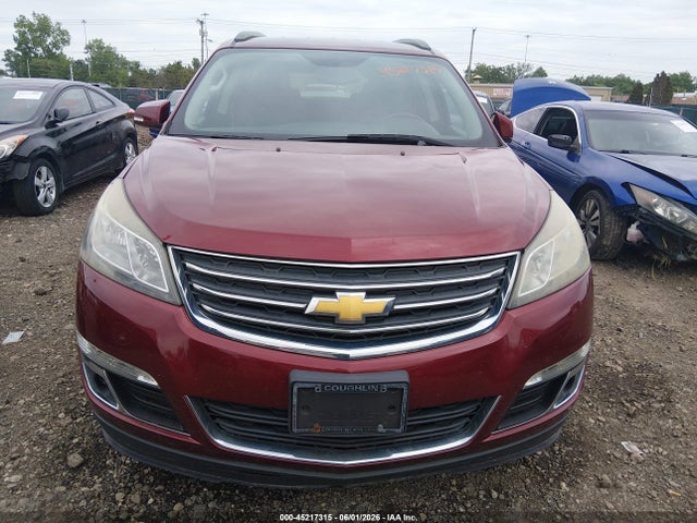 45217315 :رقم المزاد ، 1GNKRGKD5FJ386156 vin ، 2015 Chevrolet Traverse 1lt مزاد بيع