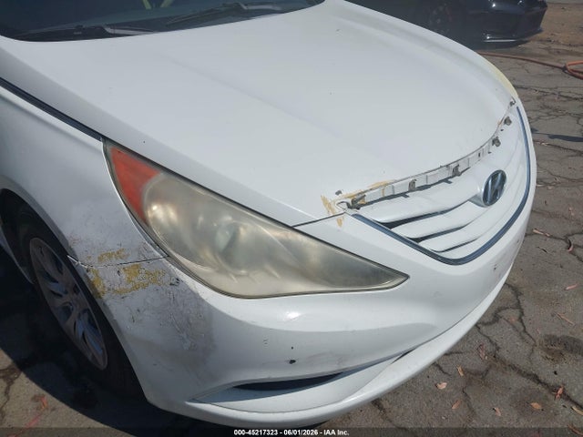 2011 Hyundai Sonata Gls მანქანა იყიდება აუქციონზე, vin: 5NPEB4AC8BH023175, აუქციონის ნომერი: 45217323