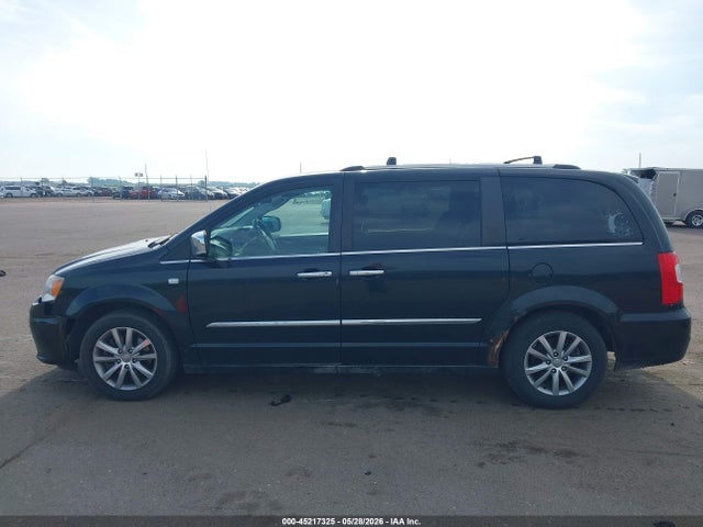 Продаж на аукціоні авто 2014 Chrysler Town & Country Touring-l 30th Anniversary, vin: 2C4RC1CG2ER453305, номер лоту: 45217325