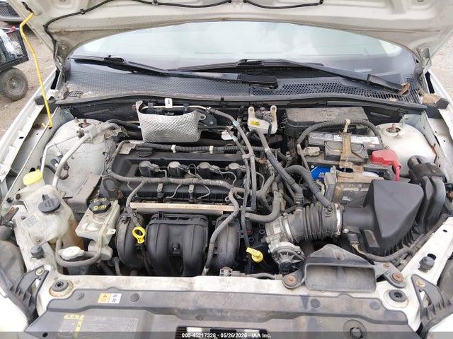 2013 Ford C-max Energi Sel მანქანა იყიდება აუქციონზე, vin: 1FADP5CU7DL553991, აუქციონის ნომერი: 45217328
