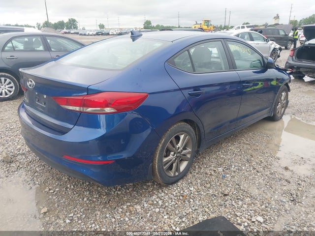 45217345 :رقم المزاد ، 5NPD84LF0JH321008 vin ، 2018 Hyundai Elantra Value Edition مزاد بيع