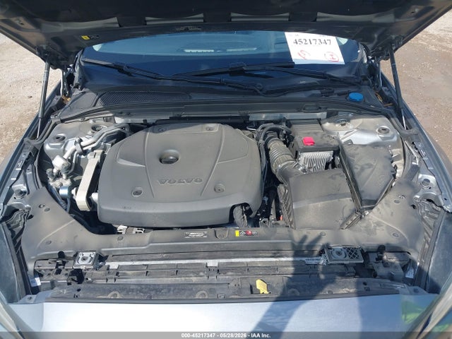 Aukcja sprzedaży 2020 Volvo S60 T6 Momentum, vin: 7JRA22TK5LG067990, numer aukcji: 45217347