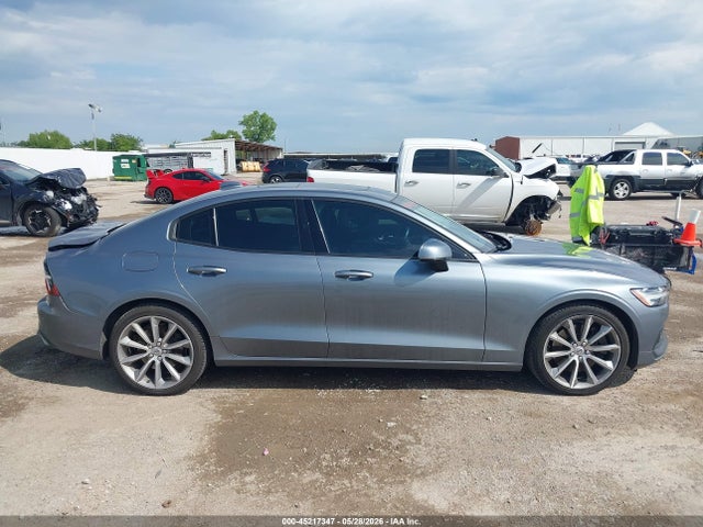 Aukcja sprzedaży 2020 Volvo S60 T6 Momentum, vin: 7JRA22TK5LG067990, numer aukcji: 45217347