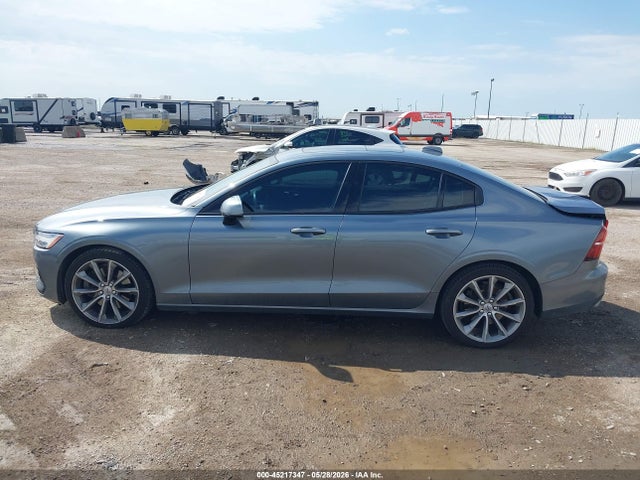 Aukcja sprzedaży 2020 Volvo S60 T6 Momentum, vin: 7JRA22TK5LG067990, numer aukcji: 45217347