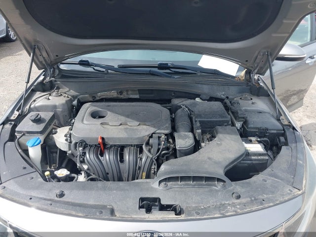 45217350 :رقم المزاد ، 5XXGT4L34GG106348 vin ، 2016 Kia Optima Lx مزاد بيع