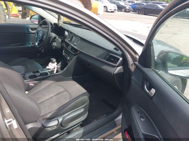 45217350 :رقم المزاد ، 5XXGT4L34GG106348 vin ، 2016 Kia Optima Lx مزاد بيع