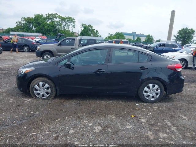 KIA FORTE LX 2017 3KPFK4A77HE010972 Image 13