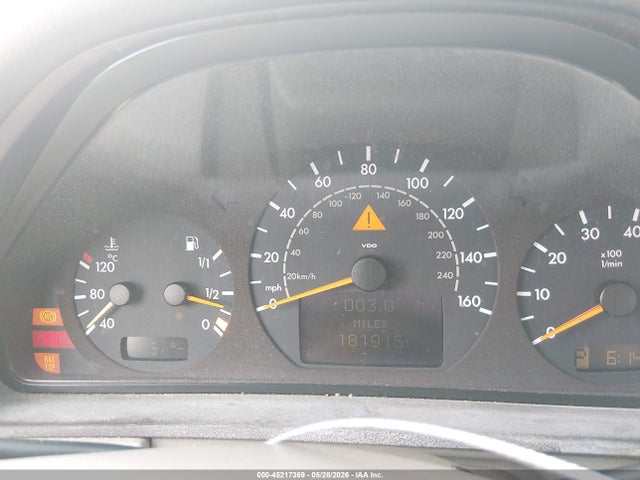 45217369 :رقم المزاد ، WDBJF70J71X060143 vin ، 2001 Mercedes-benz E 430 مزاد بيع