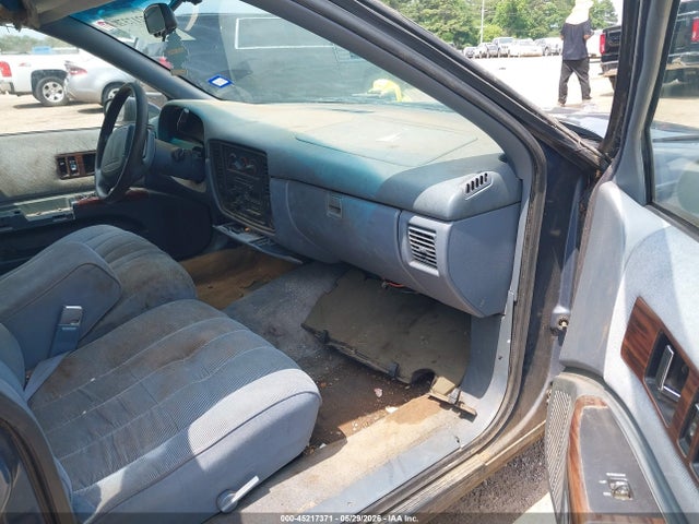 45217371 :رقم المزاد ، 1G1BL52WXRR139567 vin ، 1994 Chevrolet Caprice Classic مزاد بيع