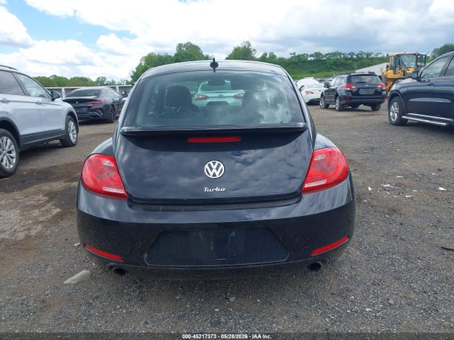 45217373 :رقم المزاد ، 3VW4A7AT7DM656308 vin ، 2013 Volkswagen Beetle 2.0t Fender Edition مزاد بيع