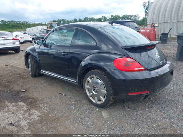 45217373 :رقم المزاد ، 3VW4A7AT7DM656308 vin ، 2013 Volkswagen Beetle 2.0t Fender Edition مزاد بيع