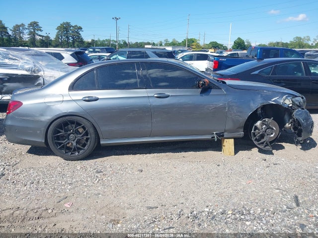 45217381 :رقم المزاد ، WDDZF6EB2JA486797 vin ، 2018 Mercedes-benz Amg E 43 4matic مزاد بيع